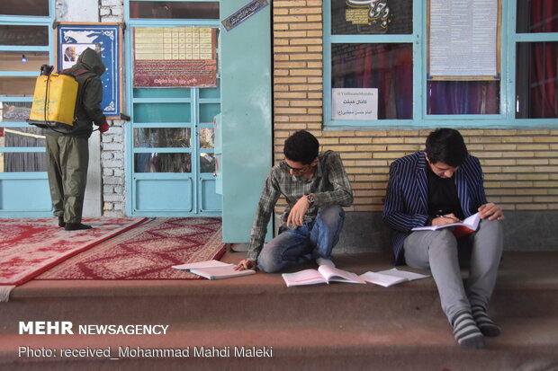 Disinfecting public places of Shahreza, Isfahan prov.