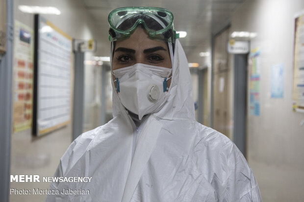 مانا عالی پور ( پرستار )