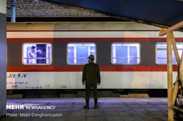 Temperature checks at Yazd Railway Station
