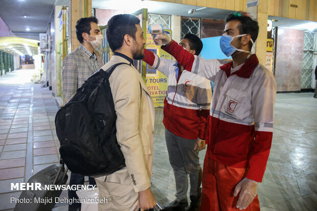 Temperature checks at Yazd Railway Station
