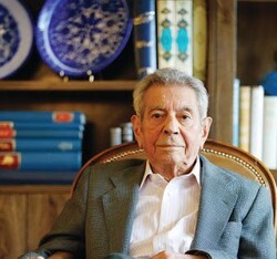Eskandar Firouz, father of Iran’s environment protection, dies at 93