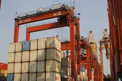 Iran’s trade volume downs 18% over coronavirus outbreak: official