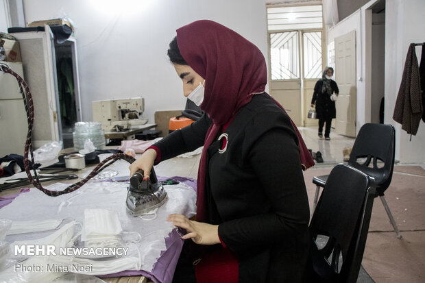 کارگاه تولید ماسک در مسجد