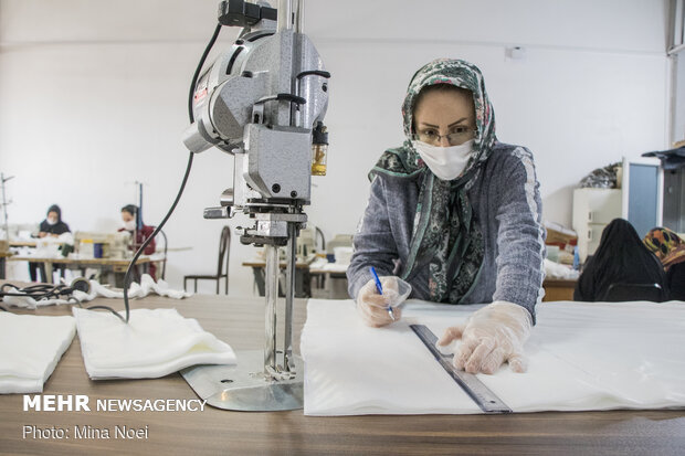 کارگاه تولید ماسک در مسجد