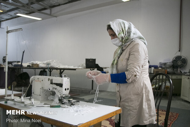 کارگاه تولید ماسک در مسجد