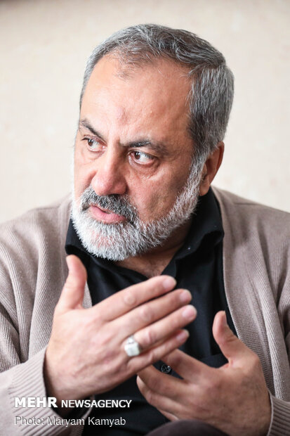 گفتگو با عماد افروغ