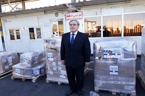 France delivers first aid consignment to Iran to fight coronavirus