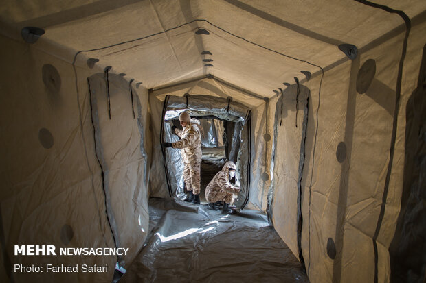 Deploying field hospital in Qazvin 