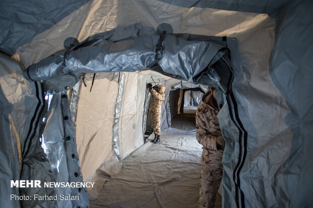 Deploying field hospital in Qazvin 