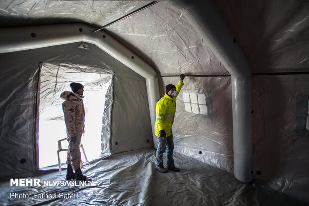 Deploying field hospital in Qazvin 