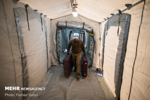 Deploying field hospital in Qazvin 