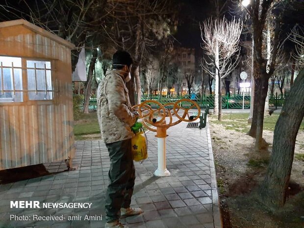 ضدعفونی سطح شهر توسط بسیج مساجد