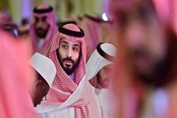 Saudi prince detains three royal family members