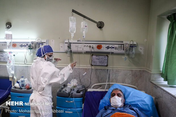 Doctors, nurses at forefront of war on coronavirus in Masih Daneshvari Hospital
