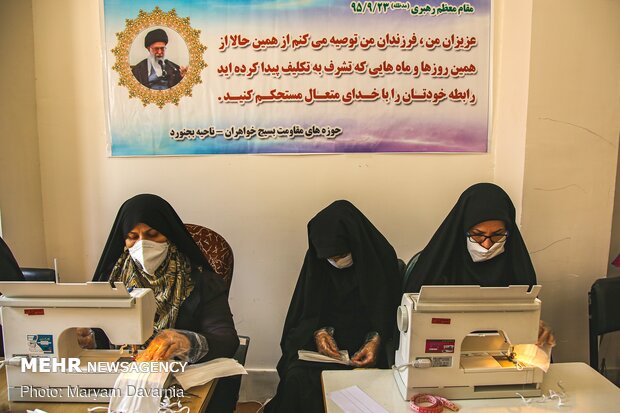تولید ماسک و گان توسط خواهران جهادگر خراسان شمالی