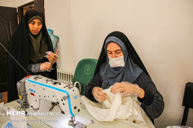 تولید ماسک و گان توسط خواهران جهادگر خراسان شمالی