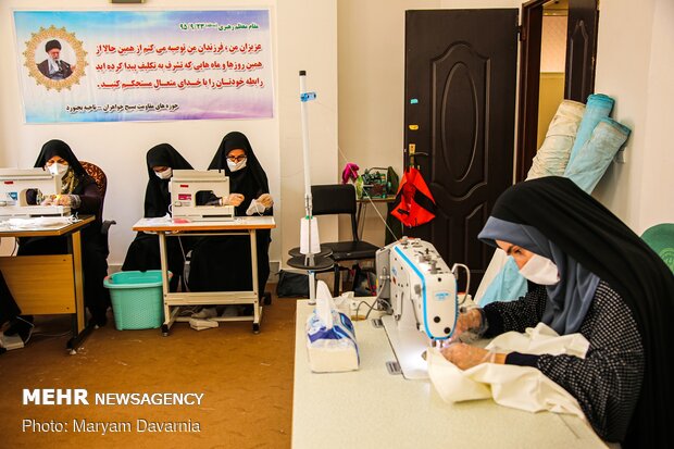 تولید ماسک و گان توسط خواهران جهادگر خراسان شمالی