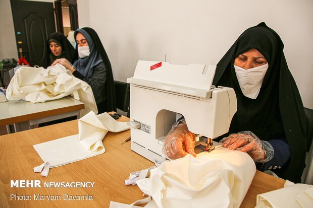 تولید ماسک و گان توسط خواهران جهادگر خراسان شمالی