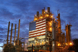 آمریکا ۱۵ میلیون از ذخایر نفت استراتژیک خود را آزاد می کند/ قیمت نفت مد نظر آمریکا ۷۲ دلار