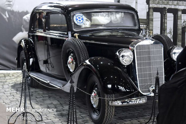 نمایشگاه ماشین های قدیمی در مسکو