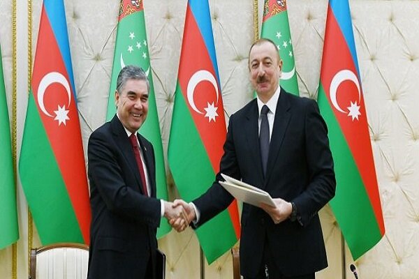 Azerbaycan ile Türkmenistan iki bağımsız devlet olarak kendi geleceklerini inşa ediyor