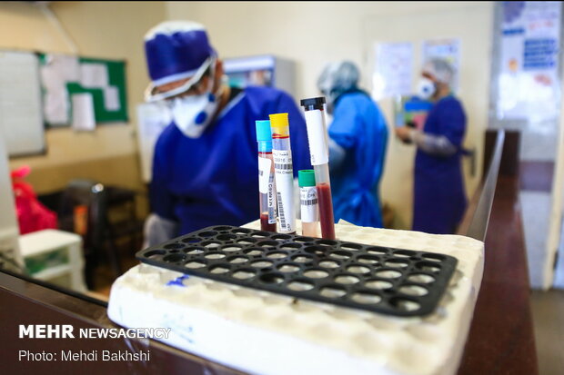 İran'da gündelik 15 bin koronavirüs testi yapılıyor