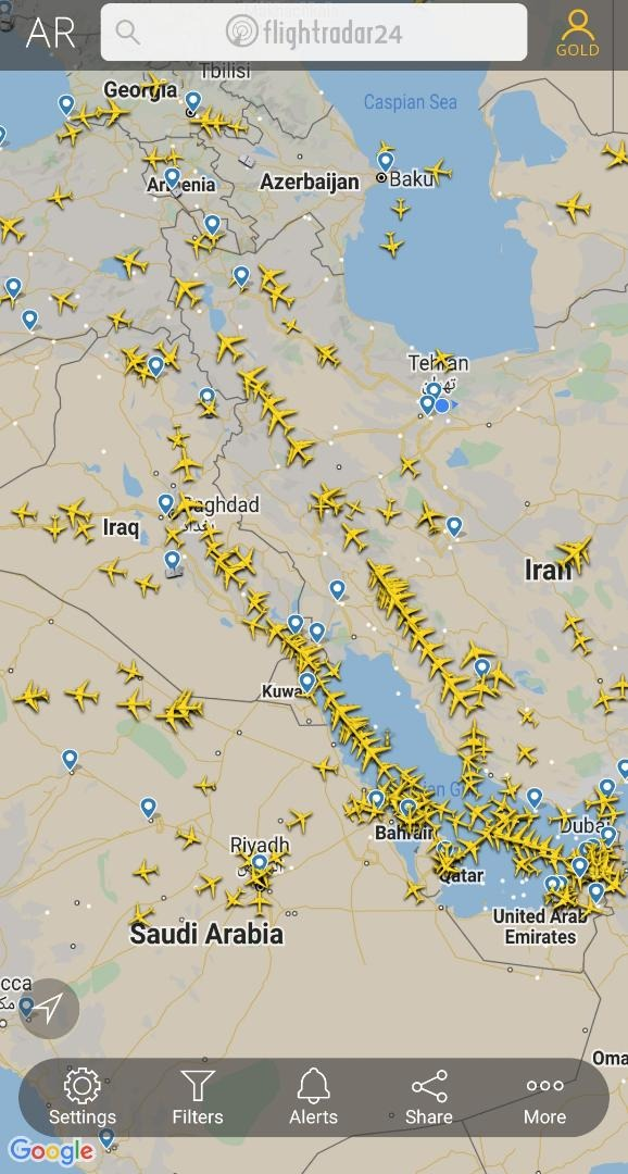 افزایش ترافیک هوایی در نوار غربی کشور/  آسمان ایران، جایگزین آسمان عراق در پروازهای عبوری شد