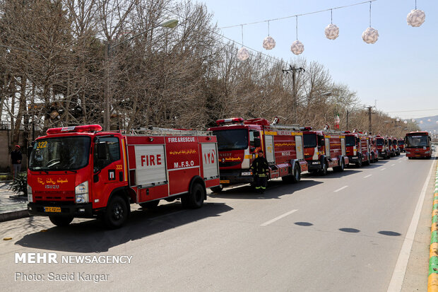 Disinfecting public places in Mashhad against COVID-19
