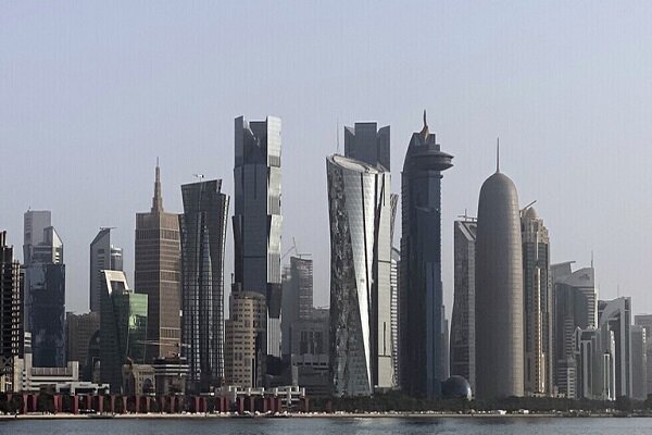 قطر ۸ میلیارد دلار از قراردادهای خود را به تعویق انداخت