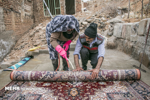 Carpet cleaning on eve of Nowruz in Tabriz