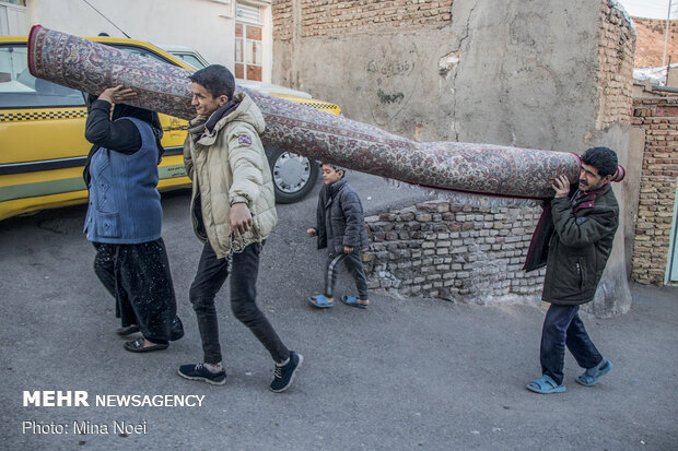 Carpet cleaning on eve of Nowruz in Tabriz