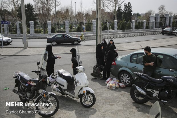تهیه و توزیع مردمی سبد مواد غذایی برای نیازمندان در آستانه نوروز