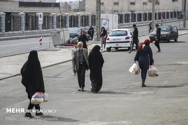 تهیه و توزیع مردمی سبد مواد غذایی برای نیازمندان در آستانه نوروز