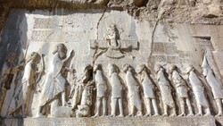  A view of the rock-carved Bisotun bas-relief carvings in Kermanshah province, western Iran.