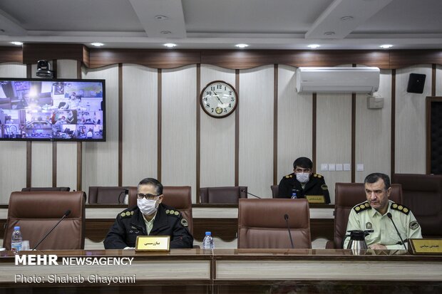 Tehran Police Headquarters holds meeting