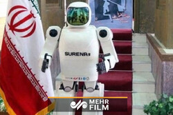 شگفتی رسانه روسی از ربات ایرانی!