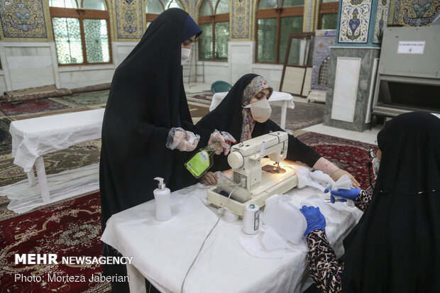 Workshop for producing face mask in Ahvaz
