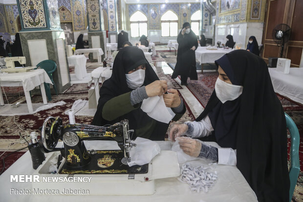 Workshop for producing face mask in Ahvaz
