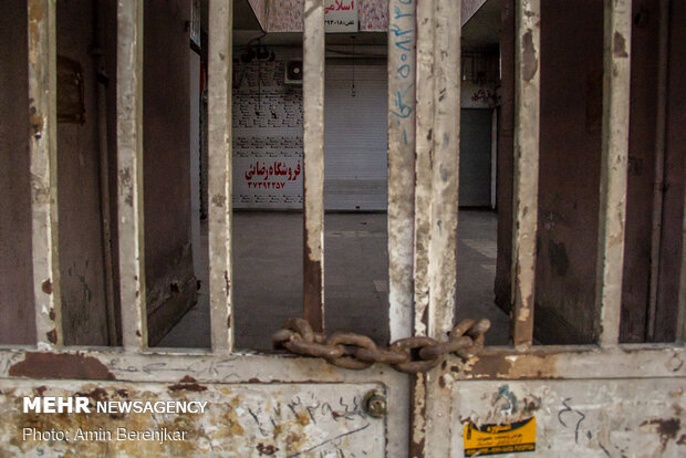 تعطیلی بازارها و اصناف غیر ضروری شیراز