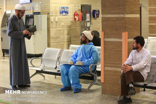 Volunteer forces in Qom hospitals on eve of New Year