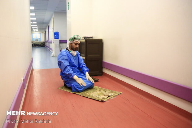 Volunteer forces in Qom hospitals on eve of New Year