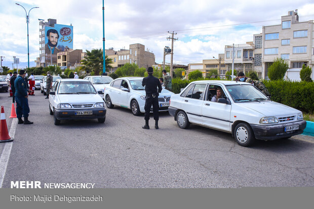 Passengers are tested for coronavirus in Yazd entrance