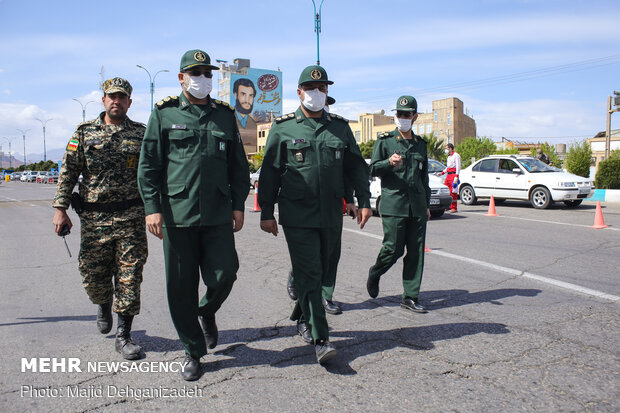 Passengers are tested for coronavirus in Yazd entrance