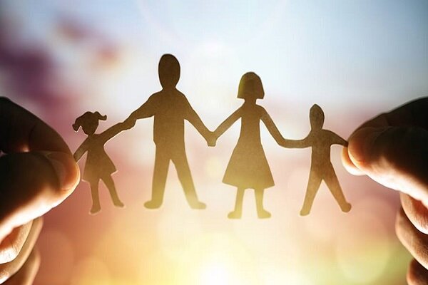 بحران کرونا نشان داد «خانواده بودن» را خوب بلد نیستیم/ لزوم مهارت گفتگو در خانواده‌ها