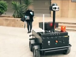 ربات ها در تونس برای اعمال شرایط قرنطینه به کار گرفته شدند