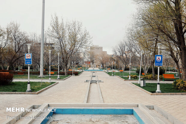 Iranians do not celebrate Nature Day in fight against coronvairus