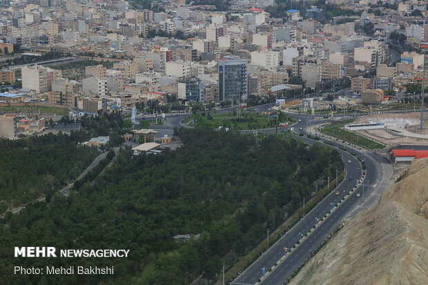 تصاویر هوایی شهر قم در روز طبیعت