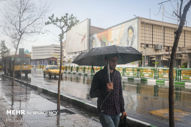 بارش تگرگ در تهران