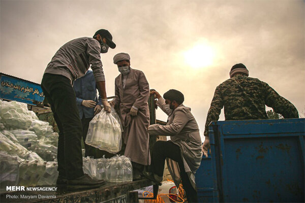 مرحله دوم توزیع بسته‌های بهداشتی در روستاهای بجنورد آغاز شد