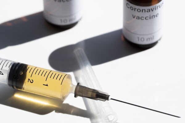 تولید واکسن کرونا با استفاده از یک ویروس بی ضرر